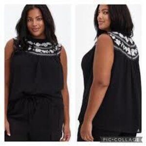 Torrid Size 0 Sleeveless Blouse